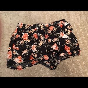 Flower- Flowy shorts